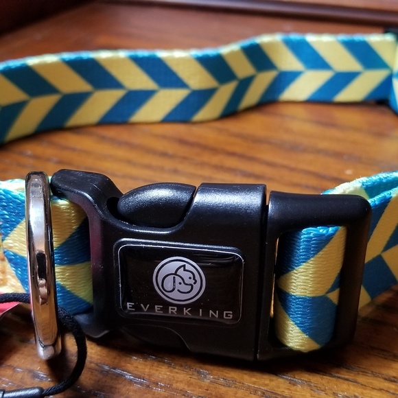 Dog Collar - Picture 3 of 8